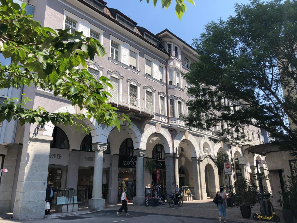 Leonardo Apartment *